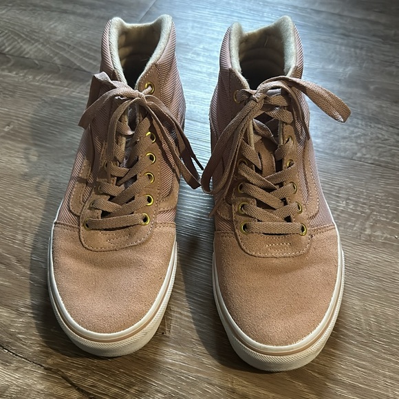 Vans pink suede high tops - Picture 2 of 4